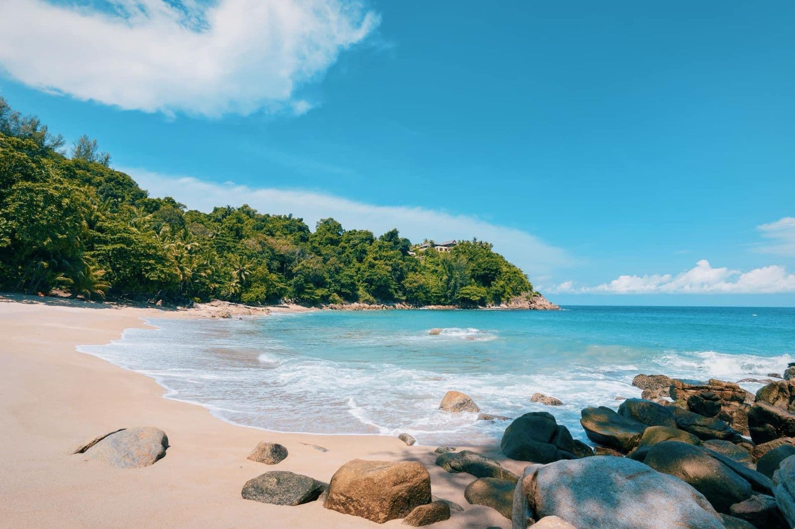 Banana Beach • Bijuteria Coroanei - Gallery 1